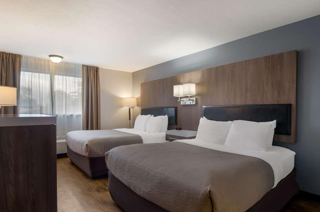 Quality Inn & Suites Silverdale Bangor-Keyport Room photo